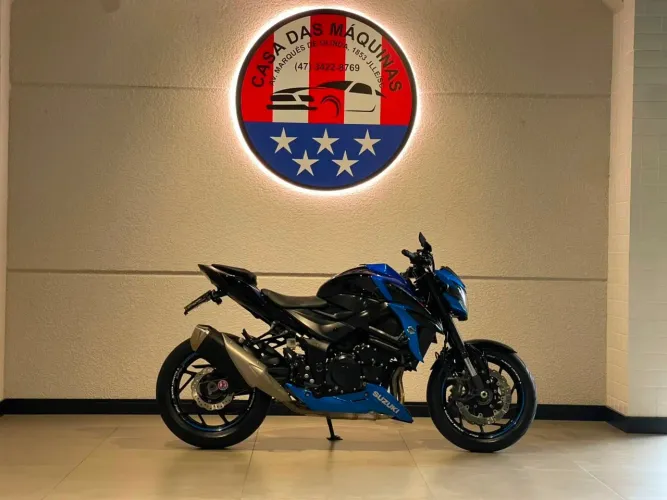 Suzuki Gsx-S 750