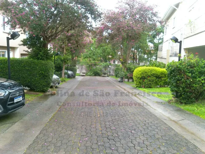Casa em Condomínio à Venda em São Paulo-SP, Vila São Francisco - 2 quartos, 2 salas, 1 ban
