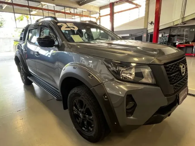 Nissan Frontier Attac.cd 4X4 2.3 Bi-TB Die. AUT 2025