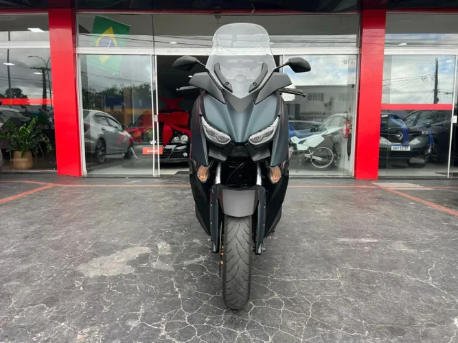 Yamaha XMAX Gasolina Automático