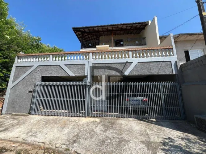 Casa com 3 quartos à venda, 306 m² por R$ 650.000 - Capela - Vinhedo/SP