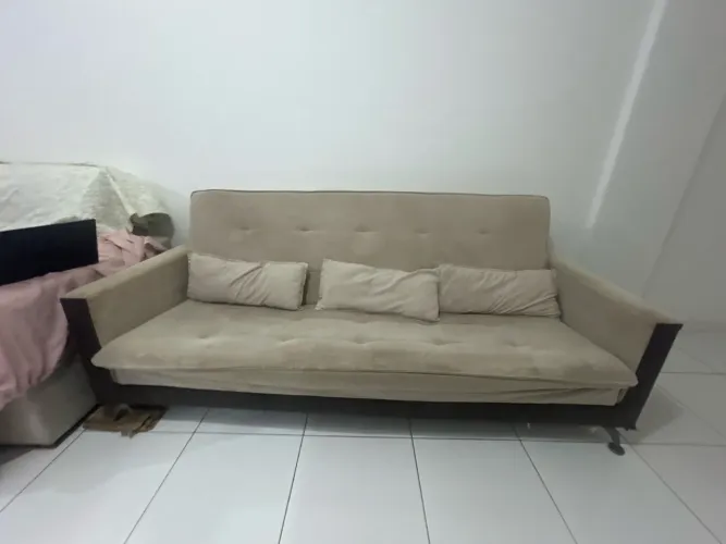 SOFÁ-CAMA R$ 400 | ACEITO NEGOCIAÇÃO OPORTUNIDADE! PREÇO PARA VENDER RÁPIDO!