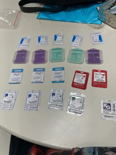 Brocas Lacradas (odontologia)