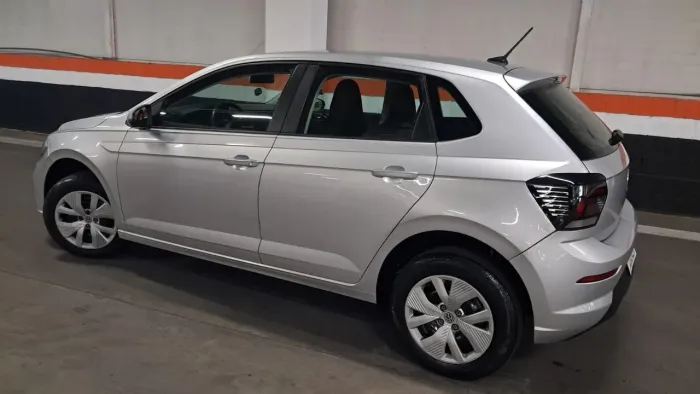 Volkswagen Polo Track 1.0 Flex 12V 5P 2025