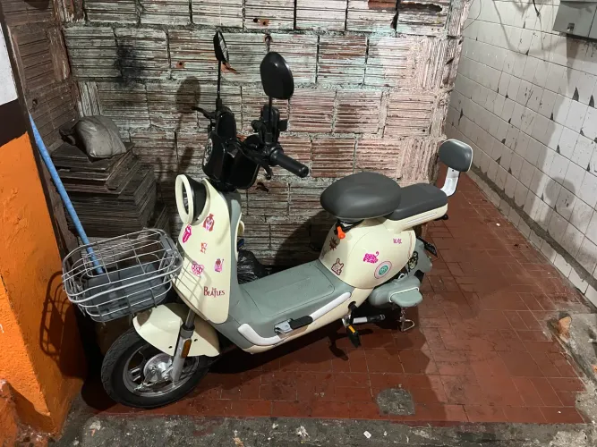Scooter elétrica 1000 whats