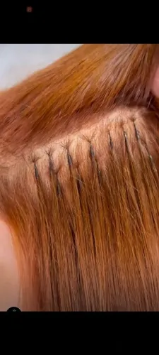 Coloca-se mega hair 