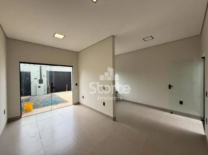 Casa com 3 dormitórios à venda, 75m² por R$ 485.000 - Jardim América - Uberlândia/Minas Ge