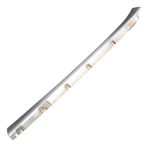 Spoiler Saia Lateral Esquerdo  Fiat Siena 1.3  2004 204250 Não Informado