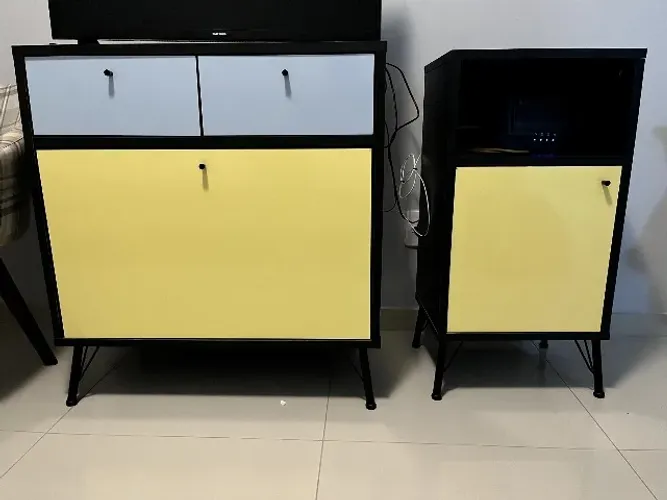 Buffet e estante Cinquentinha Tok&Stok estilo retrô