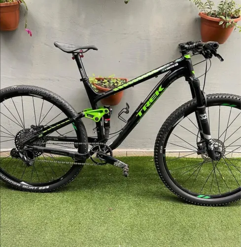 Bicicleta Trek Fuel 5