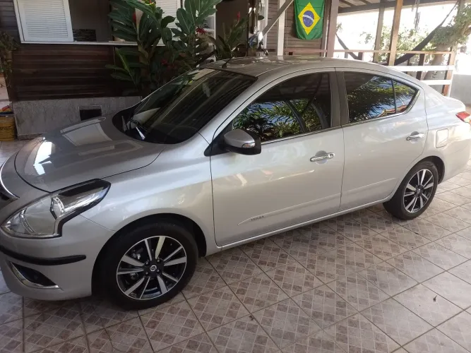 Nissan Versa SL 1.6 16V Flexstart 4P Aut. 2019