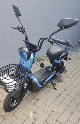 SCOOTER ELETRICA WAY AZUL