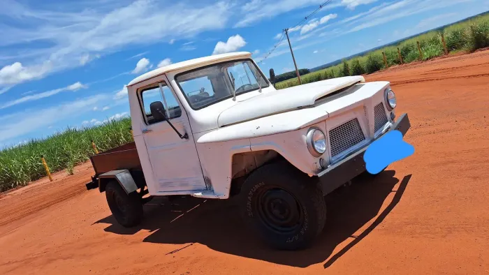 Ford F-75 4X4 2.3 1979