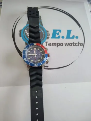 RELOGIO SEIKO DIVER CRONO SOLAR