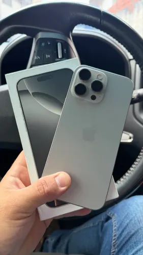 iPhone 16 pro max 256g