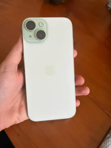 iPhone 15