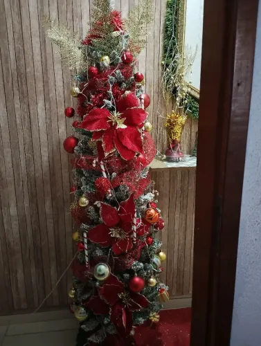 Árvore de natal nevada slim completa