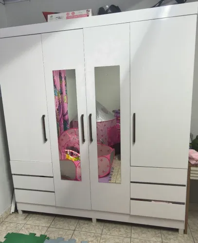 Guarda ropa