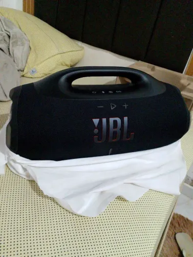 Caixa de som nova JBL