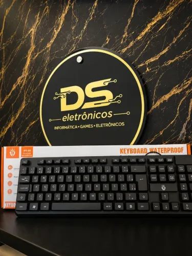 Teclado com fio