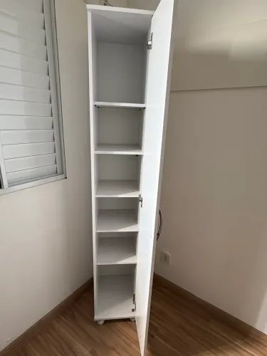 Armário multiuso