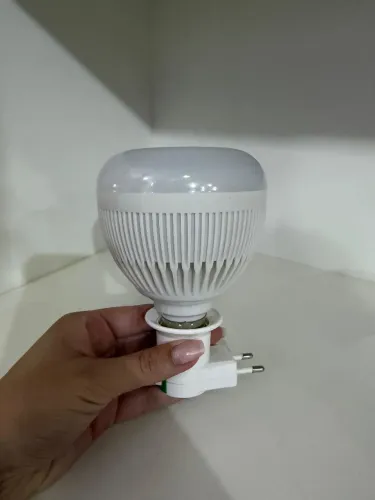 Lampada Bluetooth De Led Caixa De Som C Controle 12w Rgb
