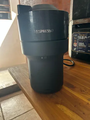 Cafeteira Nespresso Vertuo Pop Preta