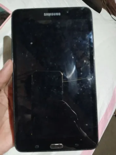 Tablet samsung com defeito