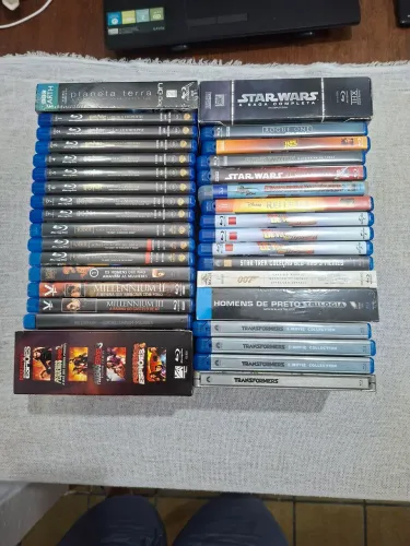 52 BLU-RAY de AVENTURA 30 reais cada.