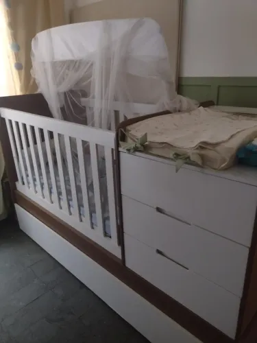Berço 3 em 1 - Berço + Cama Auxiliar + Cômoda