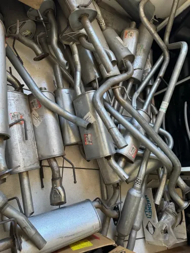 Vendo lote de escapamento da marca Mastra!! Preço abaixo do custo