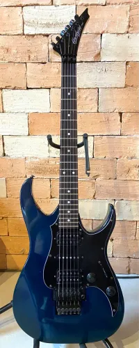 Guitarra Fender Heartfield
