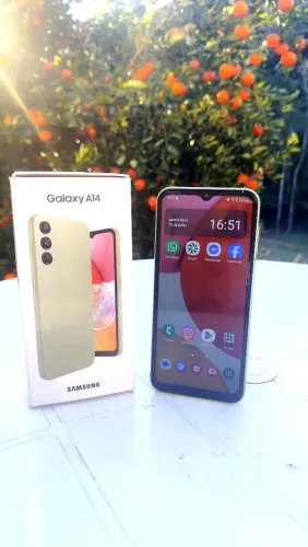Samsung Galaxy A14 64gb/4gb ram