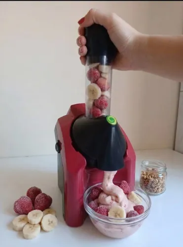 Máquina de Sobremesas Congeladas Yonanas Classic (Modelo 901)
