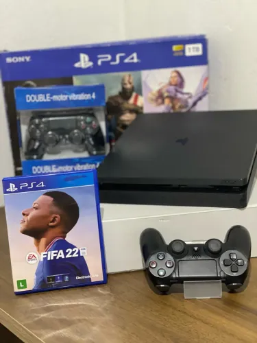 Ps4 slim 1tb + 2 Controle