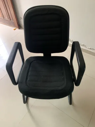 Vende se cadeira