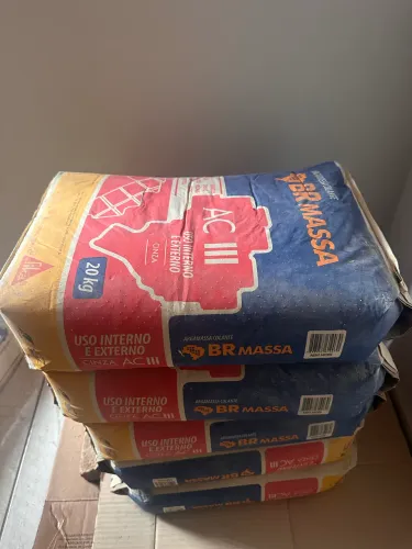 VENDO ARGAMASSA AC III - BR MASSA