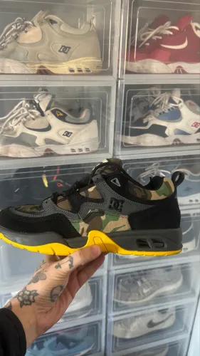 Tênis dc shoes X Thrasher