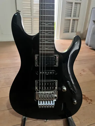 Ibanez S407 com Floyd Rose GOTOH