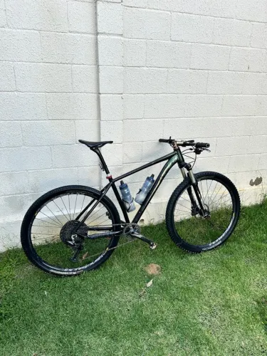 Bicicleta Groove SKA