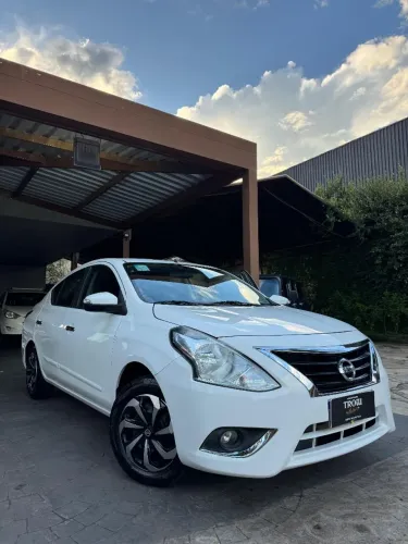 Nissan Versa Unique 1.6 16V Flexstart 4P Aut. 2018