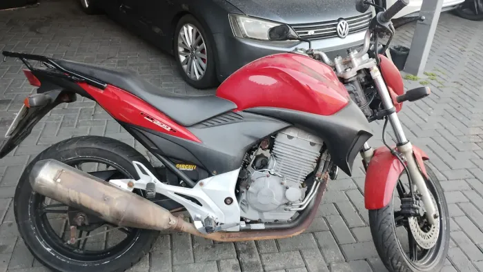 Honda CB 300 2010