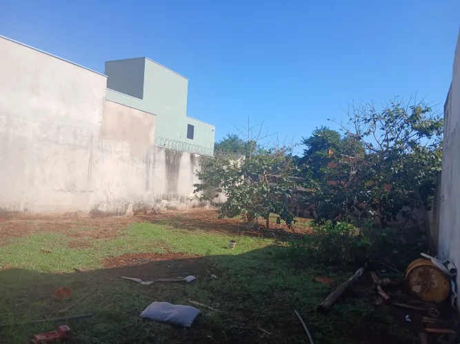 Vendo terreno Jd Alto da Serra