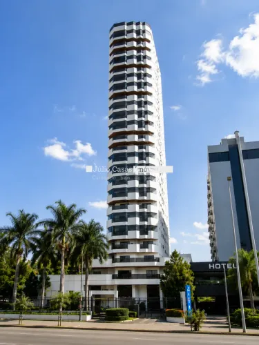 Apartamento para Venda e Aluguel com 4 Suítes no Centro de Sorocaba/SP