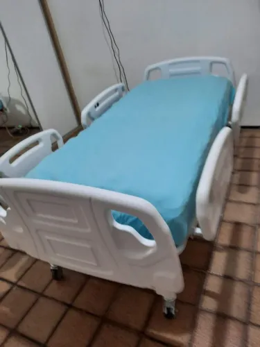 Cama hospitalar elétrica controle