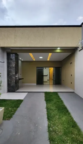 LINDA CASA NO SANTOS DUMONT- GOIÂNIA/GO
