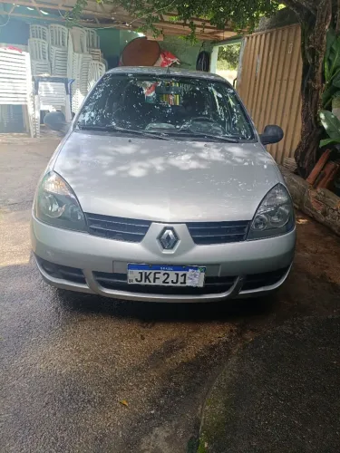 Renault Clio Hi-flex 1.0 16V 5P 2012