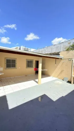 CASA SUPER ESPAÇOSA NO MARCO
