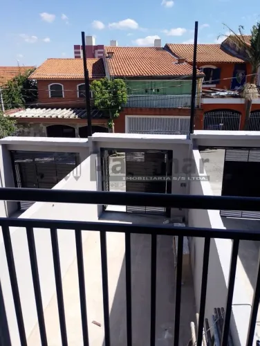 Lindo Sobrado Novo - Três Quartos com Uma Suite .