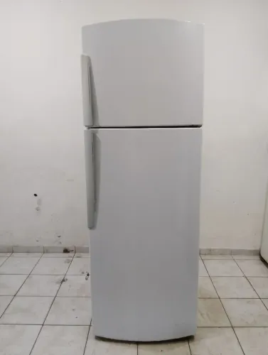 GELADEIRA DUPLEX 390L OPORTUNIDADE 700,00